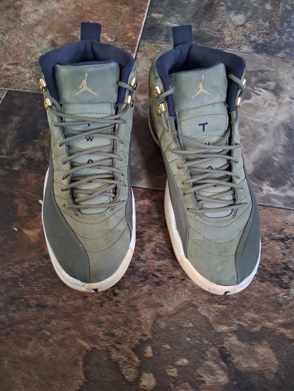 Jordan Men's Olive Green Mid-Top Basketball Shoes